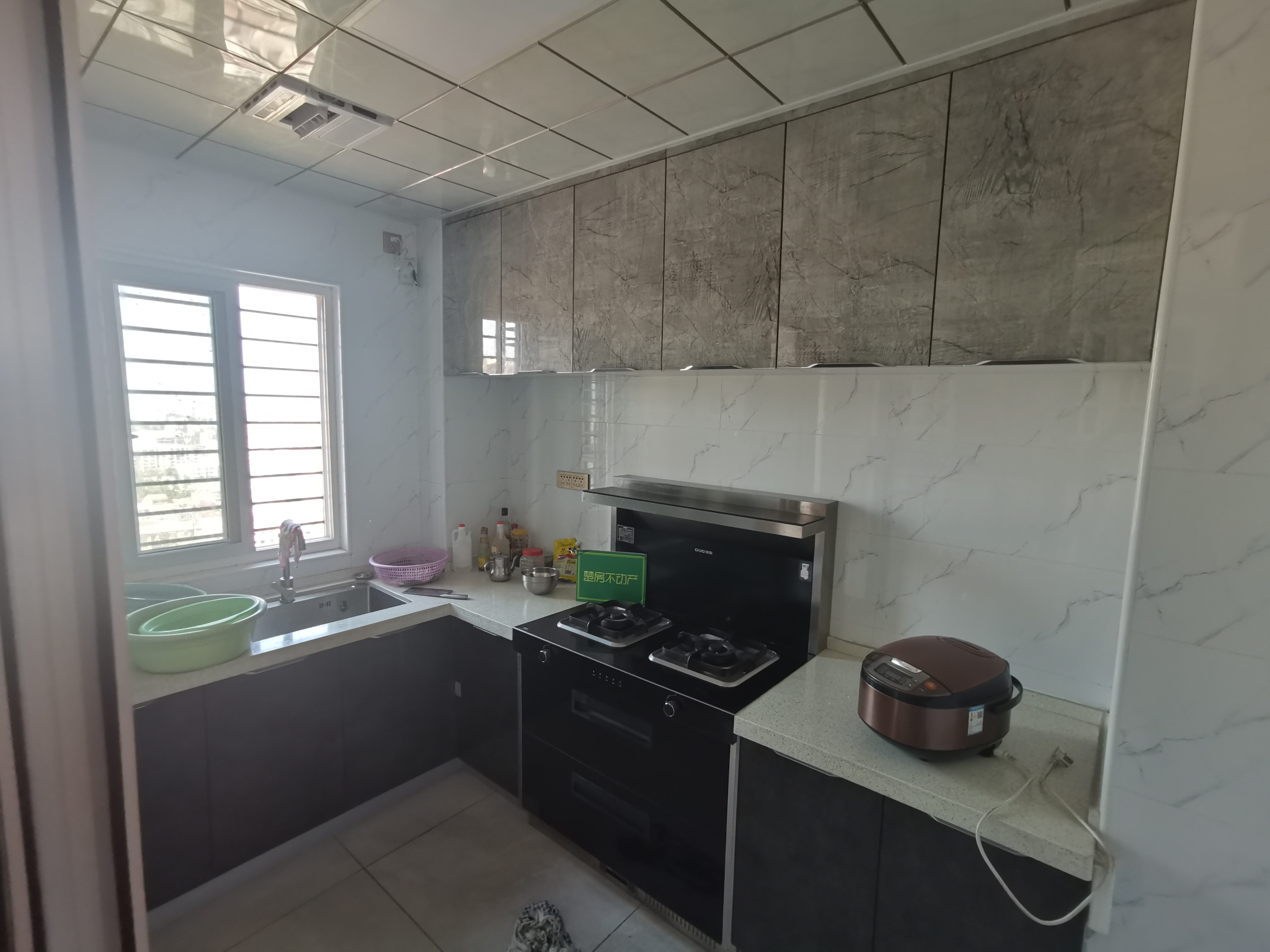 漫城林语稀缺精装大四房，拎包入住，业主诚心卖看房方便