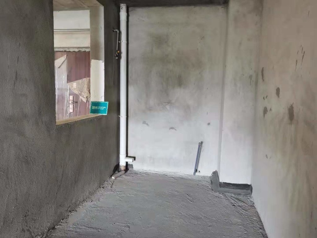 领秀城毛坯三房采光好户型正