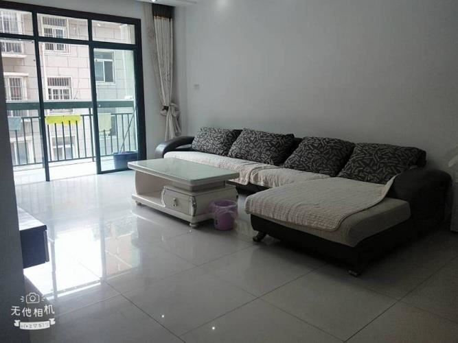 城市星座实验二小旁，户型好证满2精装房单价便宜看房方便