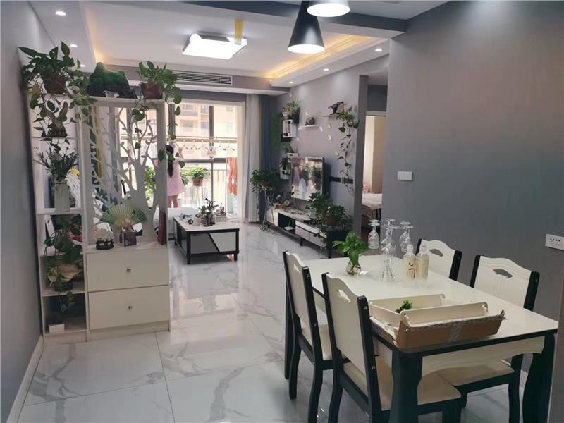 新二中对面森林国际城全新精装修大两房拎包即可入住好舒服