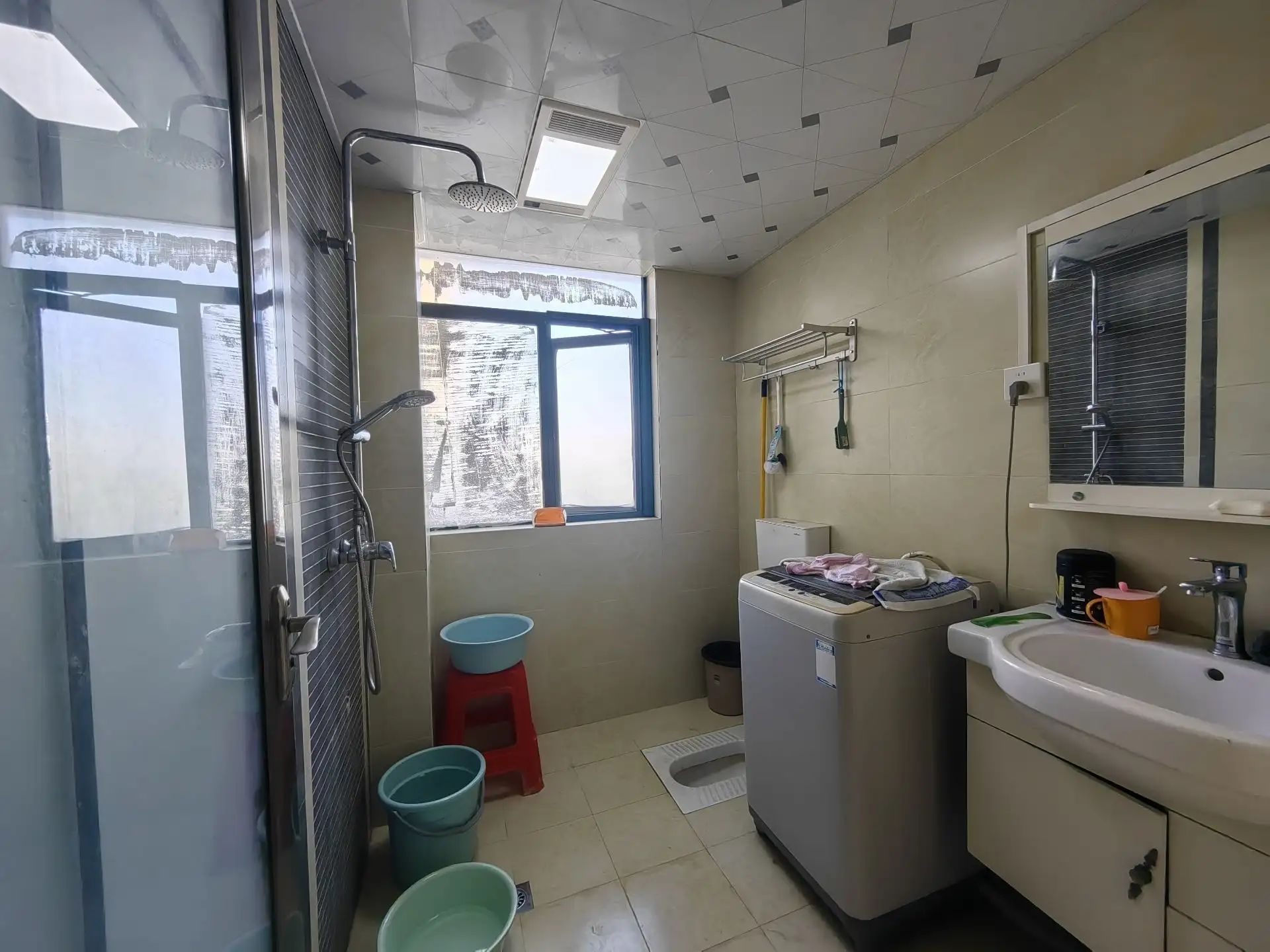 捡漏，城南，新城壹号，精装两房，诚心出售，证满二