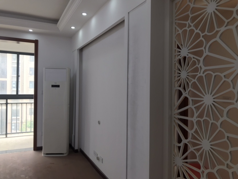 时代天骄交通便利环境好