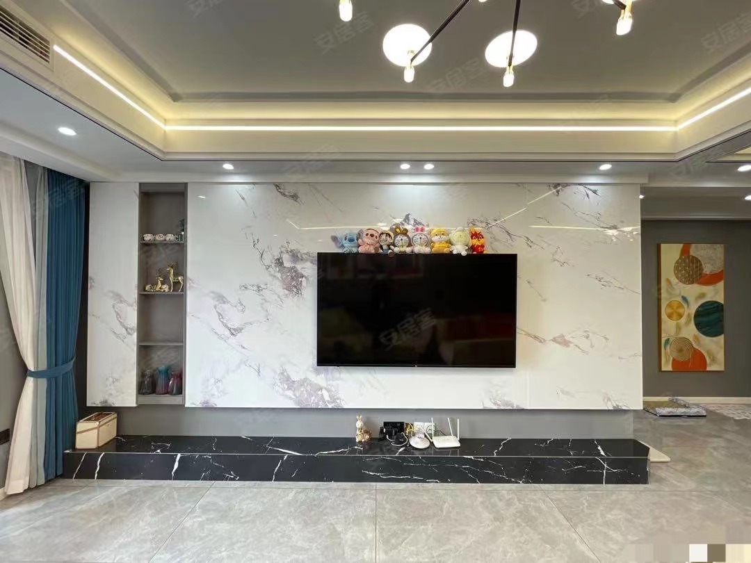 城南，沔阳公馆，精装四房两卫，小高层，全屋品牌家电家具，证满2