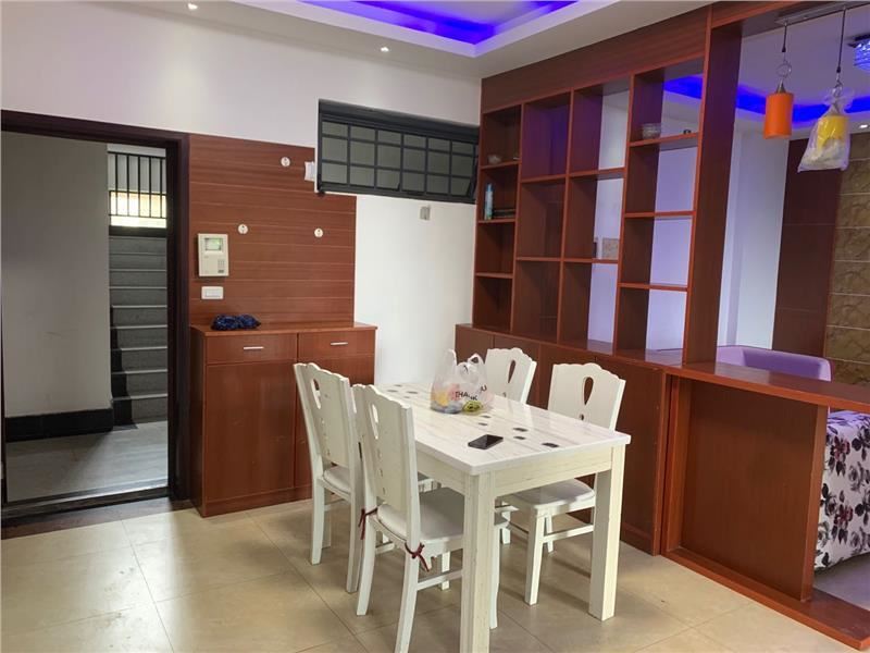 绿地锦城，楼层好装修只卖毛坯价，证满两年，拎包入住，是您置家首选！