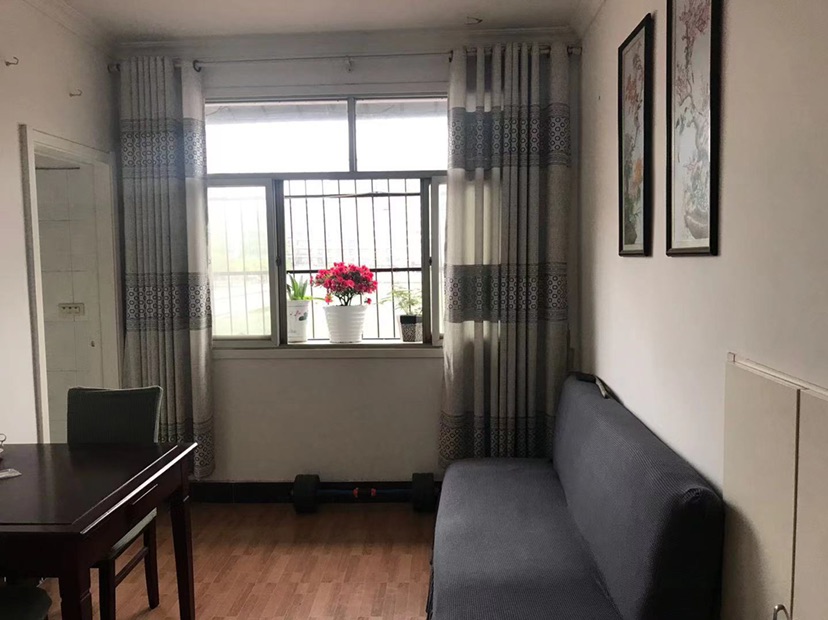 复州花园私房220平公4层，6室3卫，地段好，证满二，