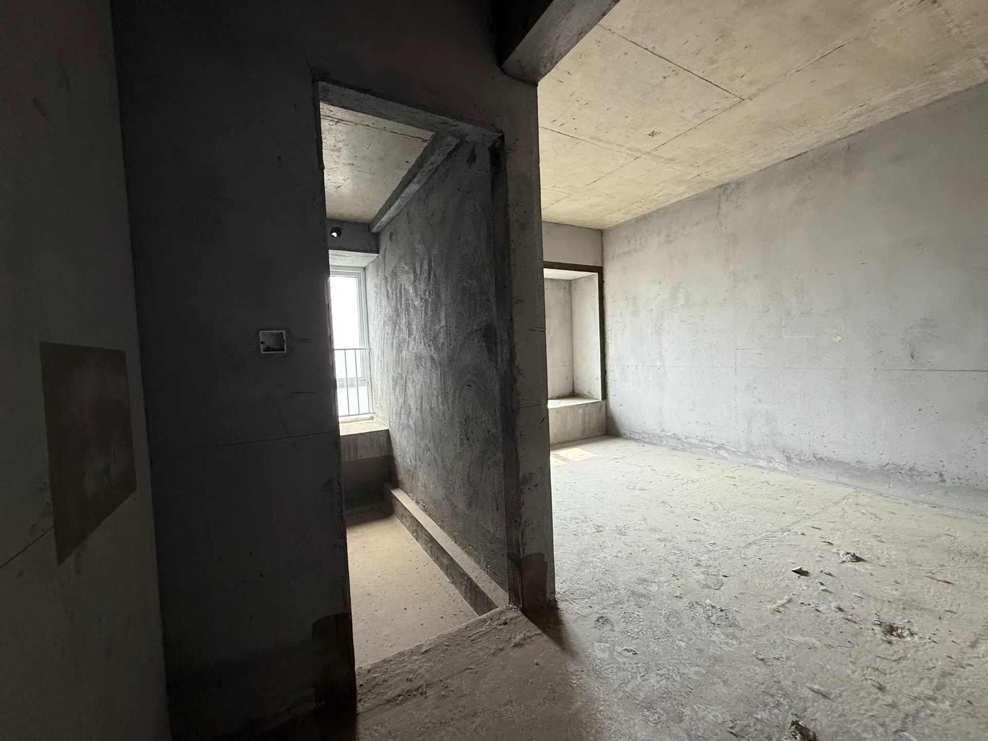 城南，大平层，仙桃碧桂园，1梯1户，小高层。证满二，好楼层