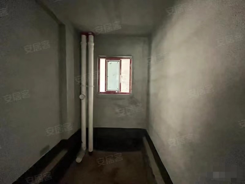 捡漏捡漏！！！风和日丽，新三中旁，二房，送车位，契税满二，25楼好楼层