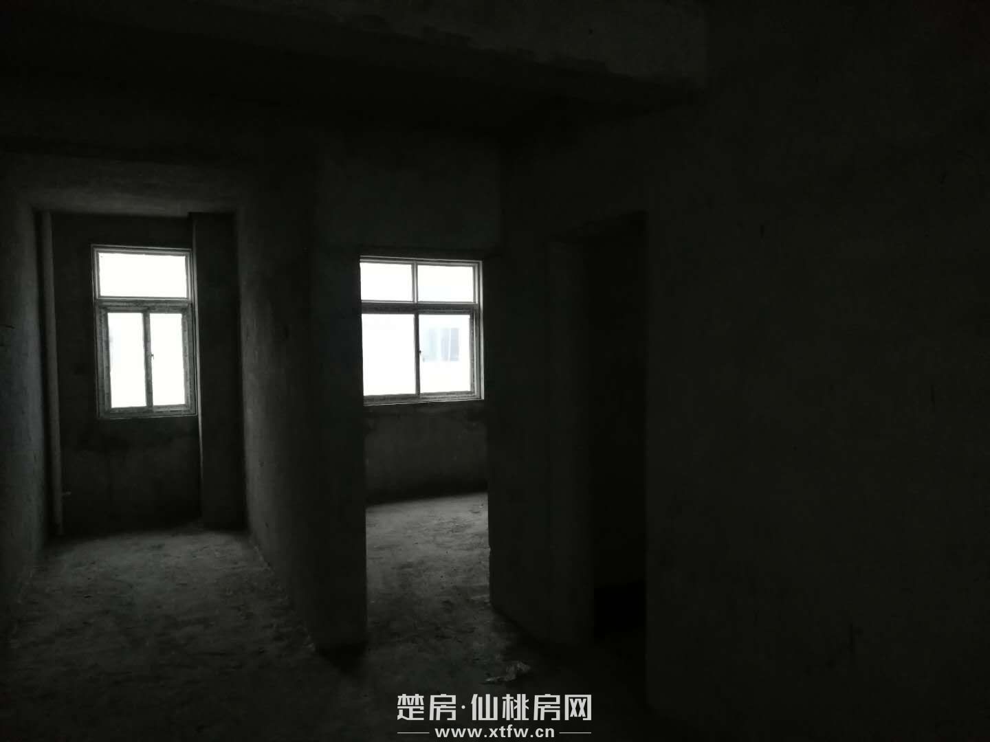 仙北南北通透医院宿舍毛坯房出售