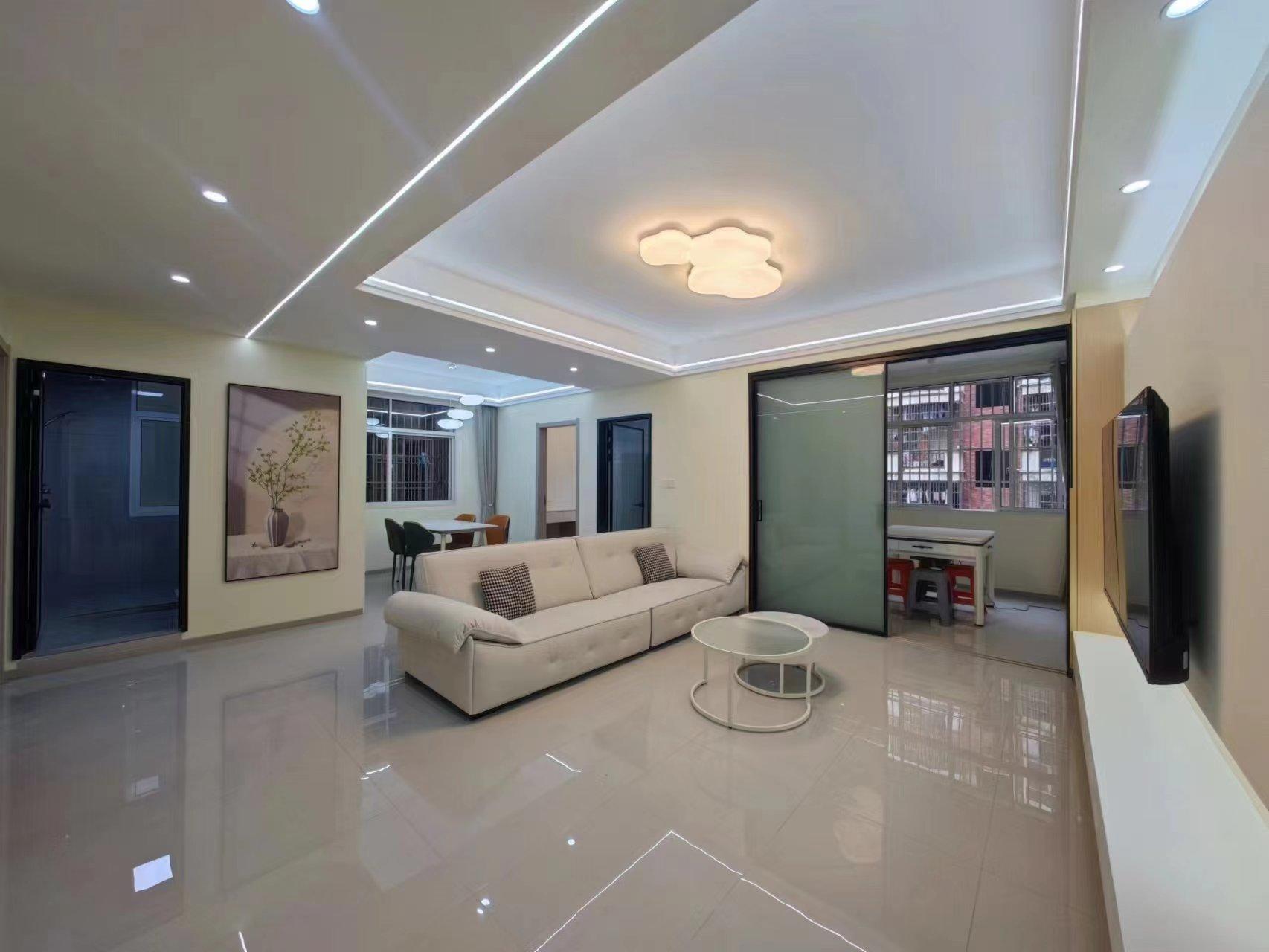 东区车站华宝小区