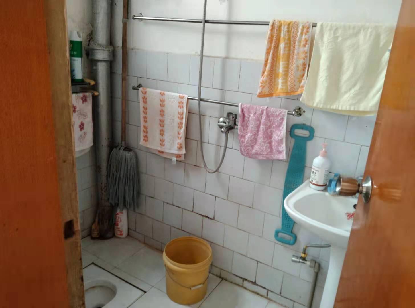 地理位置好，楼层好，采光好，29万，价格好谈