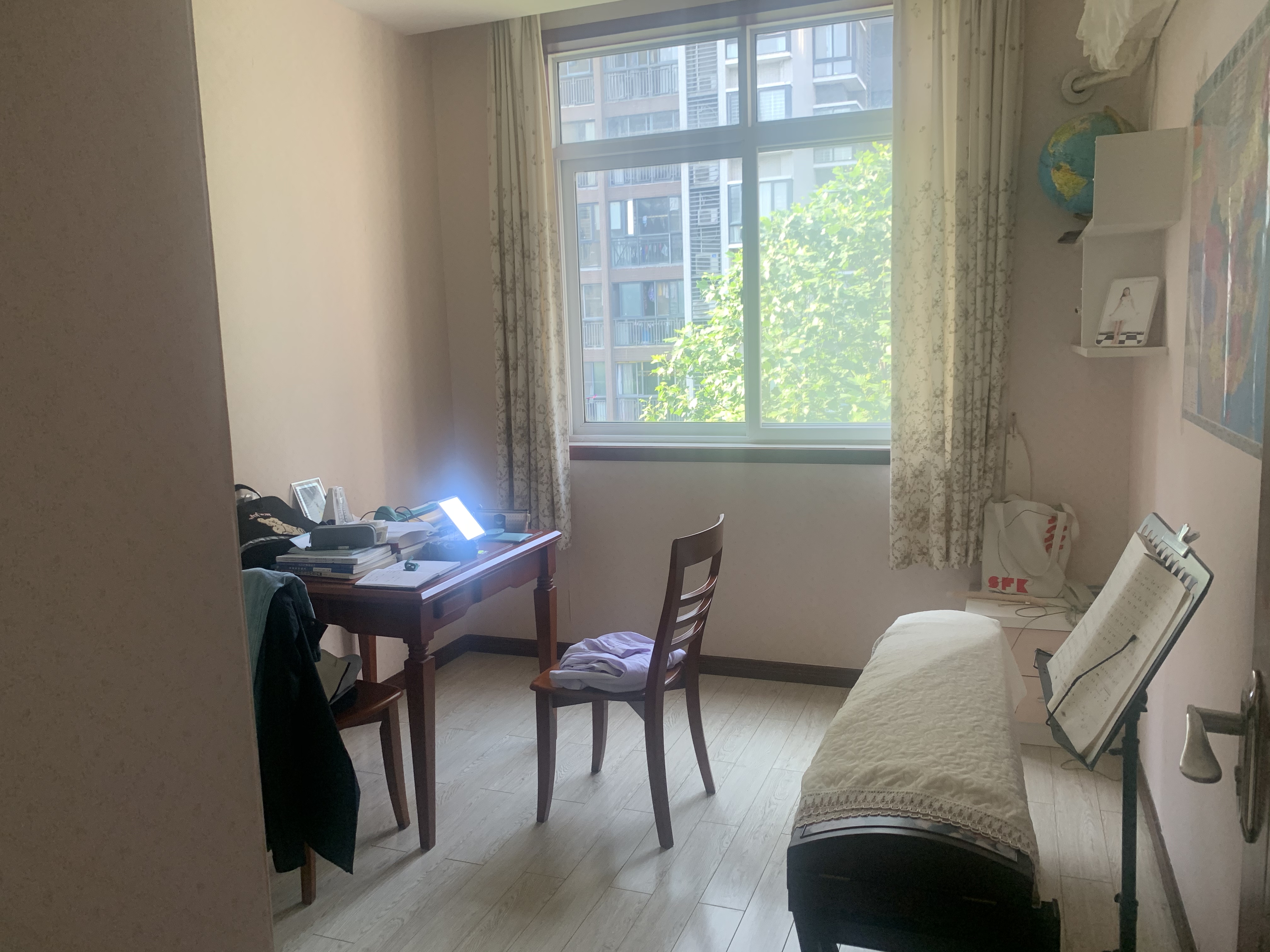 世纪雅苑，城西大户型，装修不错，真实有效好房源