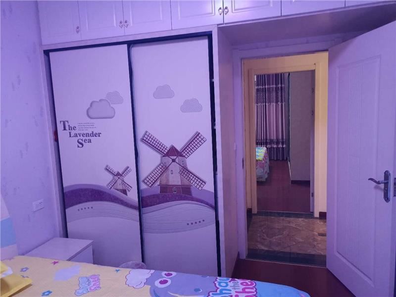 元泰未来城南北通透125平3室2厅电梯房精装修92万采光好户型方正