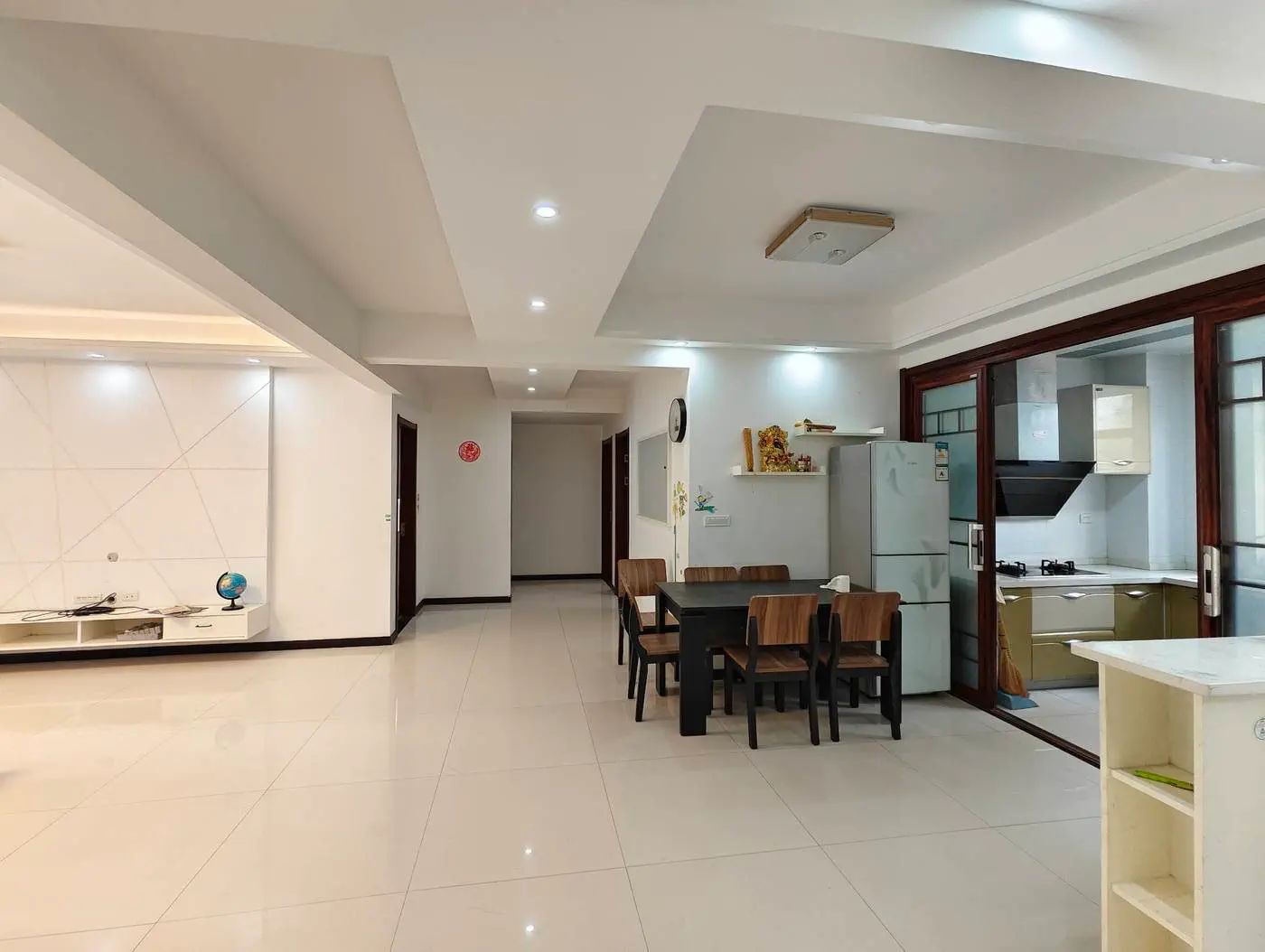 捡漏，元泰A区，精装4房，新三中，电梯2楼，证满二