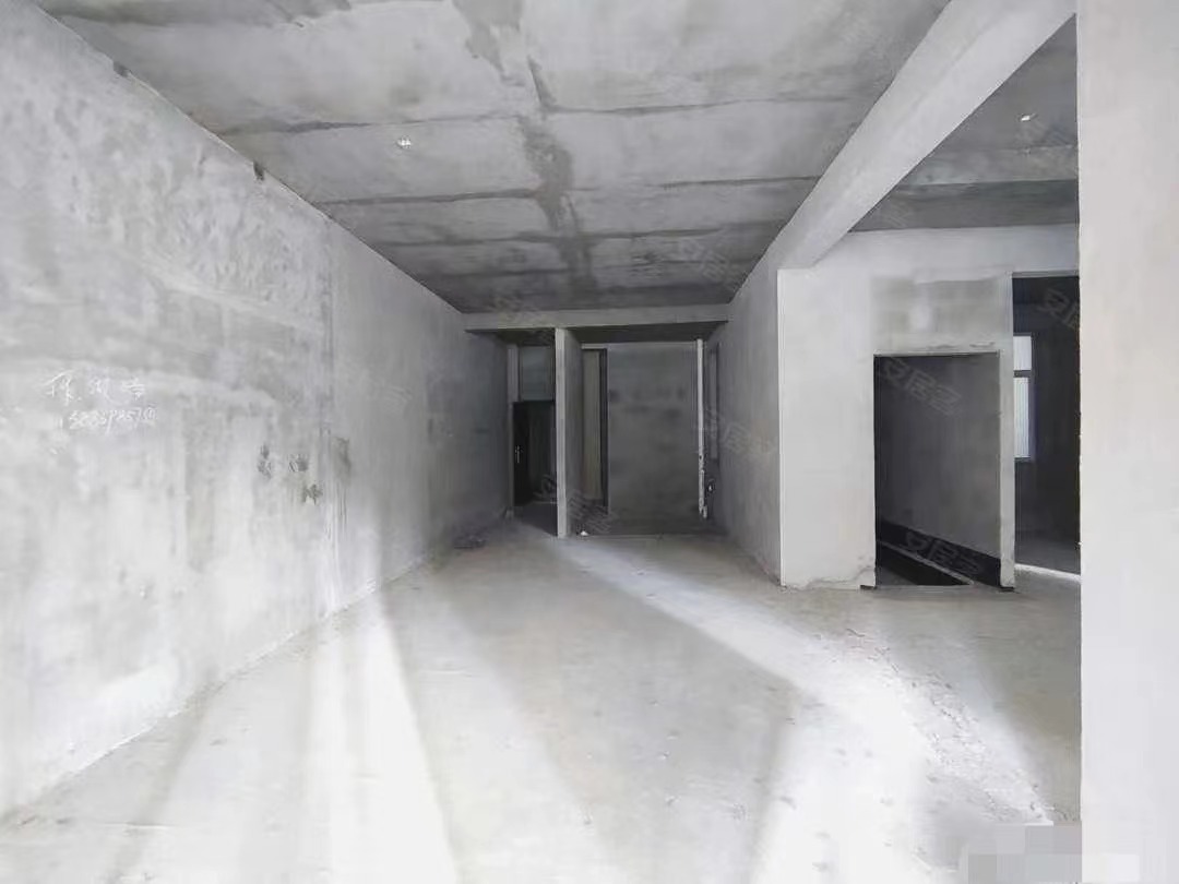 21，亏本出，领秀城品质楼盘，单价5100，人车分流，满二，诚心出售