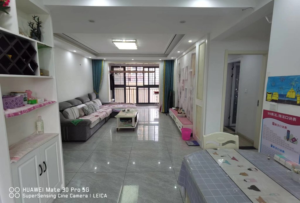 满庭春精装三房拎包入住南北通透型看房方便