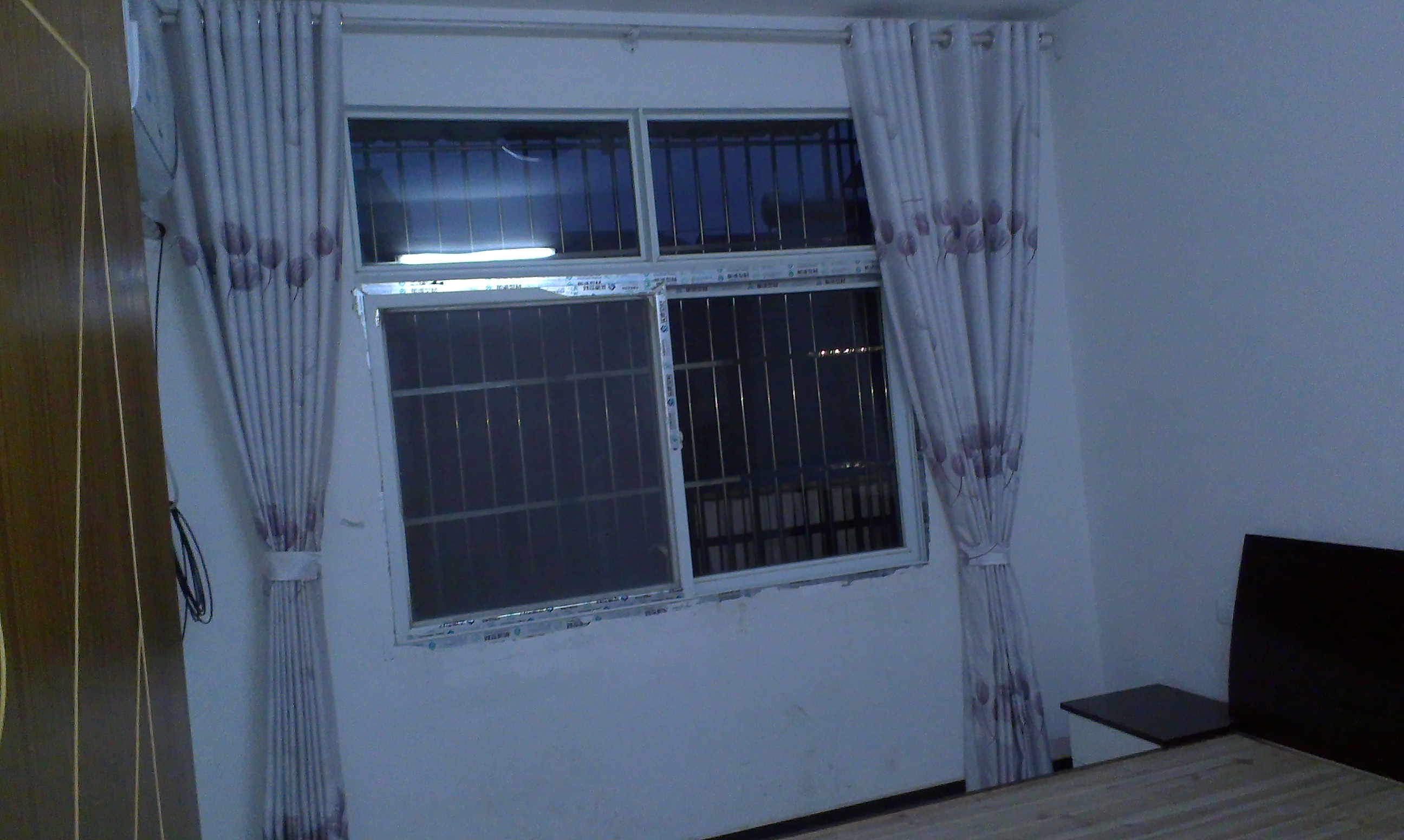 康湾一品旁边1室1厅1厨1卫出租(6/7楼）