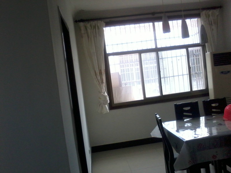 仙桃三中旁边房屋出售