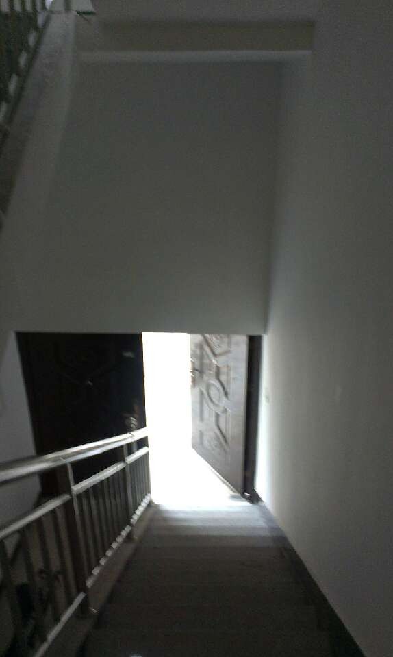 康湾一品旁边1室1厅1厨1卫出租(6/7楼）