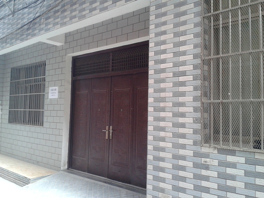 ~~（图）洗衣机、空调、热水器家具2室半1厅怡家国际酒店背后武商市政广场南100米