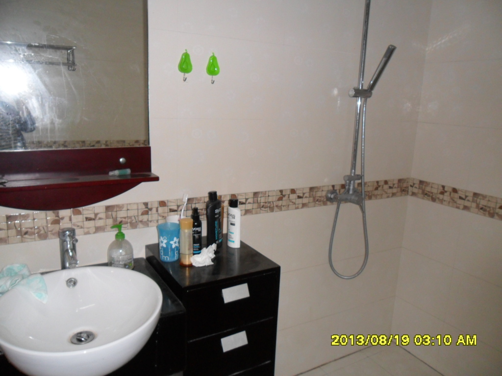 德政金园香榭里北 装修三房两厅出售