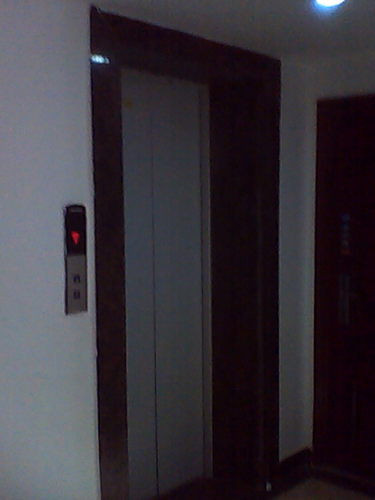 大新路沔阳剧场(原口腔医院)逸安居公寓