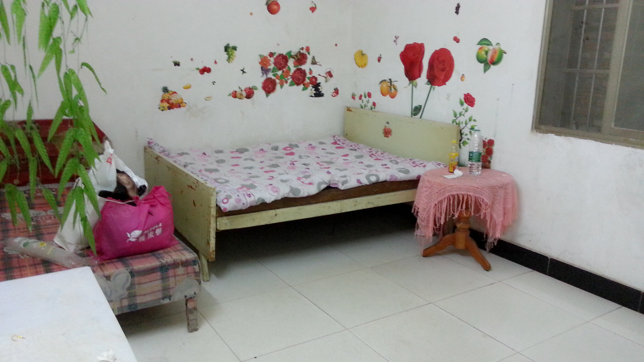 商城大厦周边单间（一个月一交）