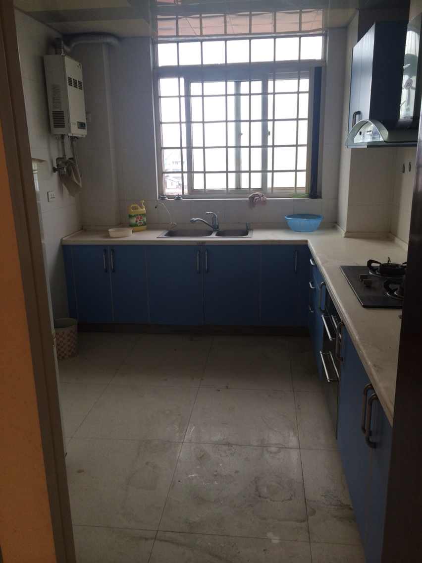 宏运名居电梯精装房出售147㎡3室2厅2卫2阳台