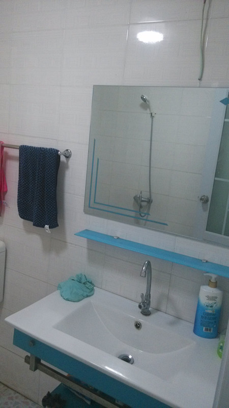 宏达路（惠联小商品城正对面巷内步行街旁）新房出租