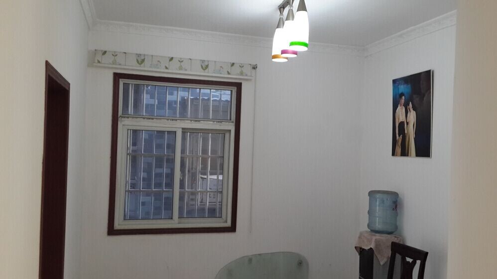 三伏潭富迪商业广场背后豪轩花园精装房出售