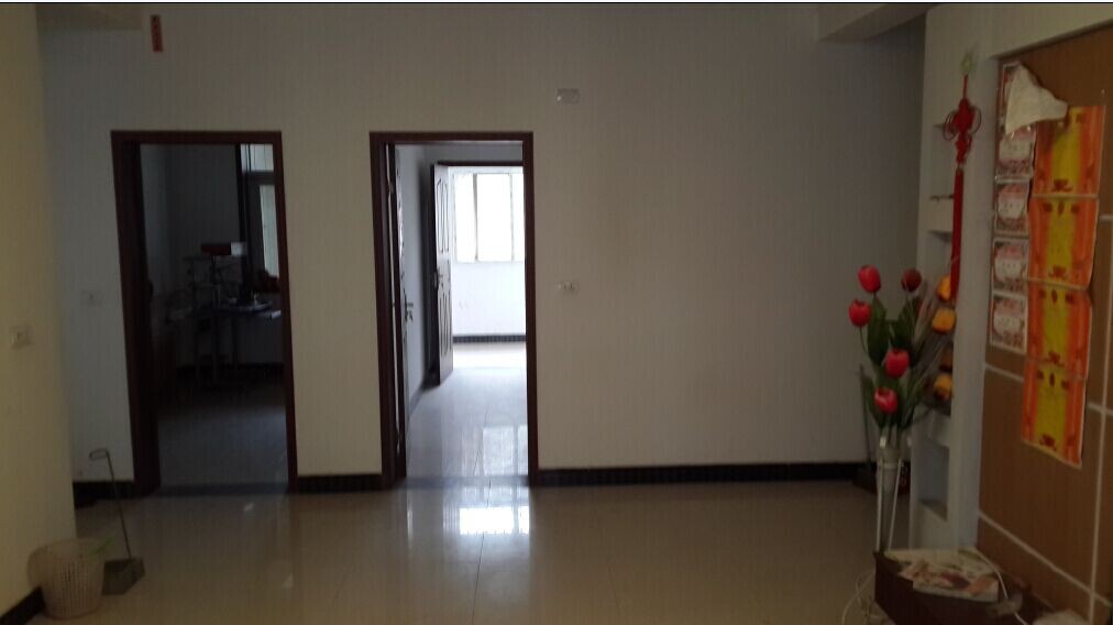 三伏潭富迪商业广场背后豪轩花园精装房出售