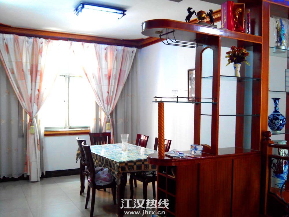 流谭公园附近3号路好房