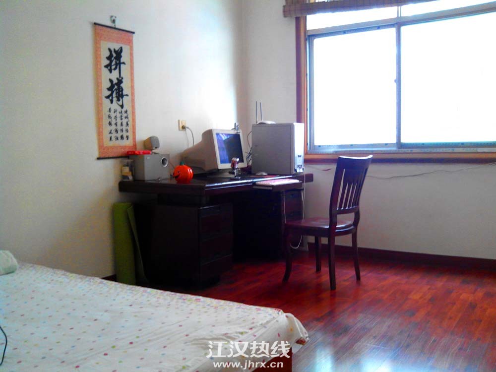 流谭公园附近3号路好房