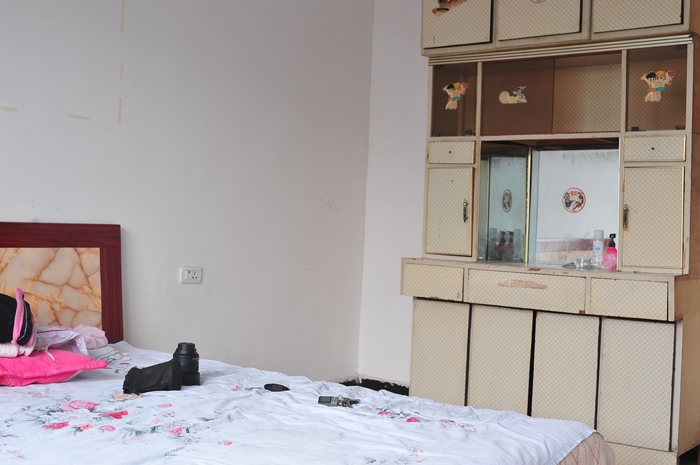 一室一厅、两室一厅型号新房出租。