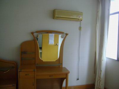 有图片有空调有太阳能热水器钱沟老烟草公司北面第三排100平米