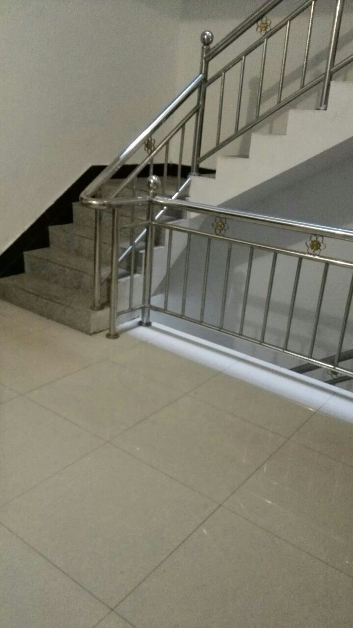 （（5号公寓））大床房，双床房（大衣柜，空调，热水器，光纤)