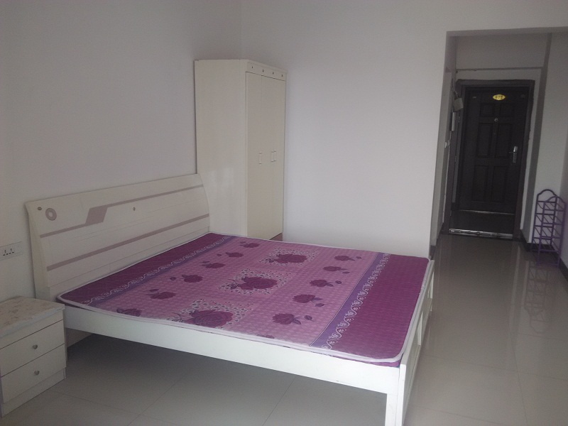 大兴路大兴公寓(电梯）一房一室厅出租厨房空调热水器