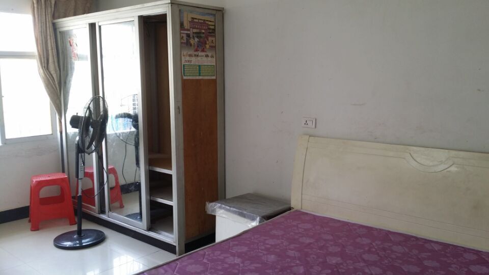 沙嘴四居房屋出租，实验二小