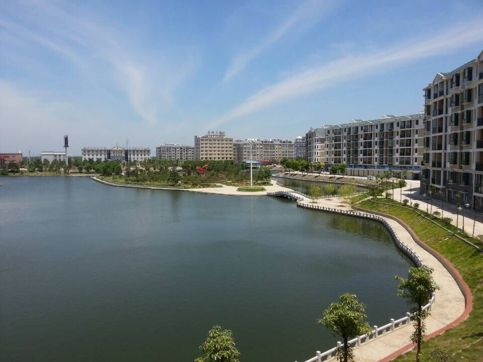 婚房,精装,带家电,拎包即住，非诚勿扰