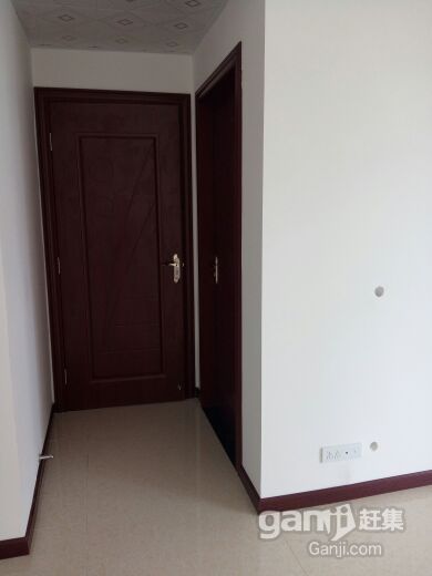 仙桃一中对面漫城林语3房2厅出租