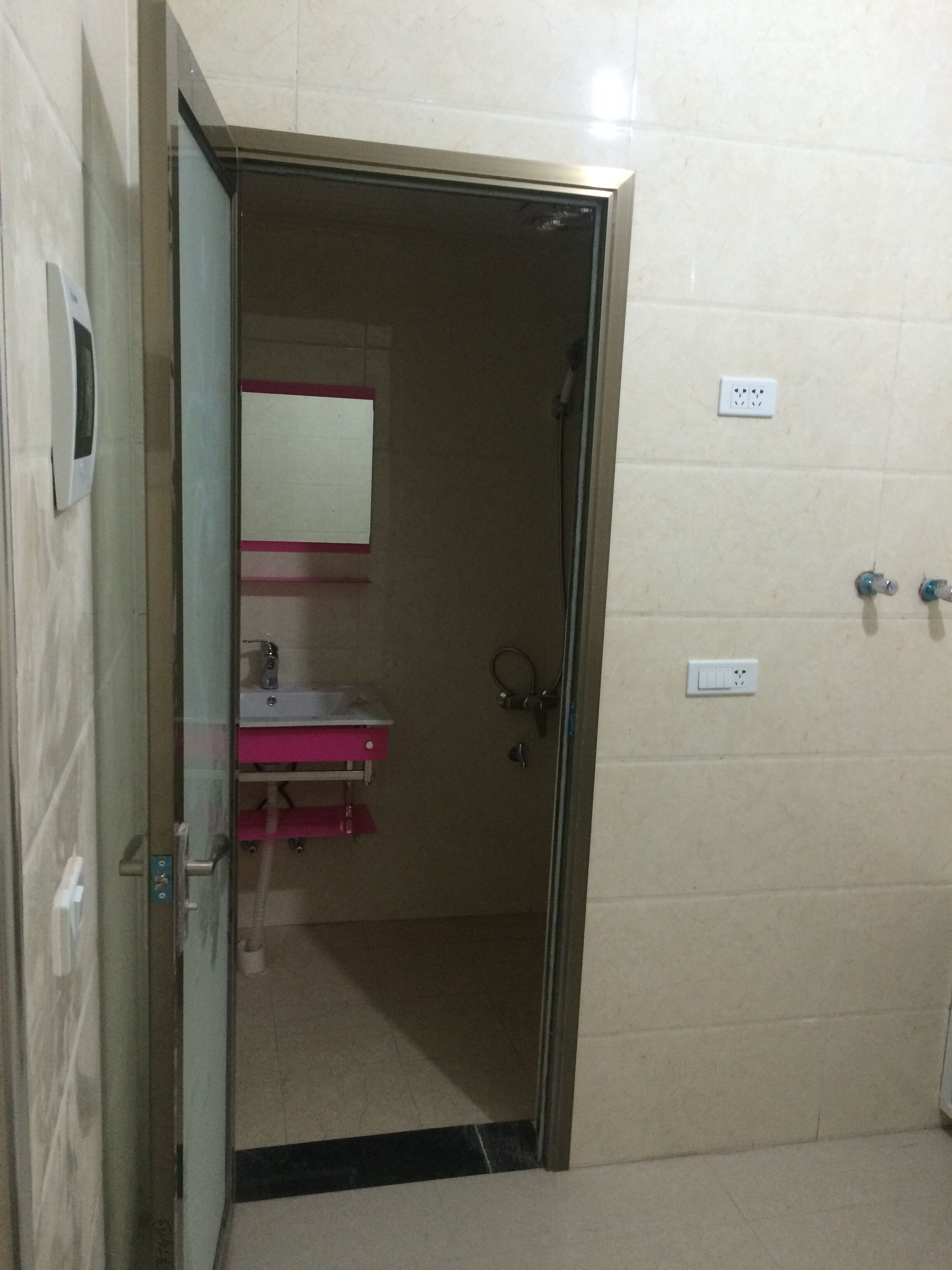 复州花园北门自建新房出租