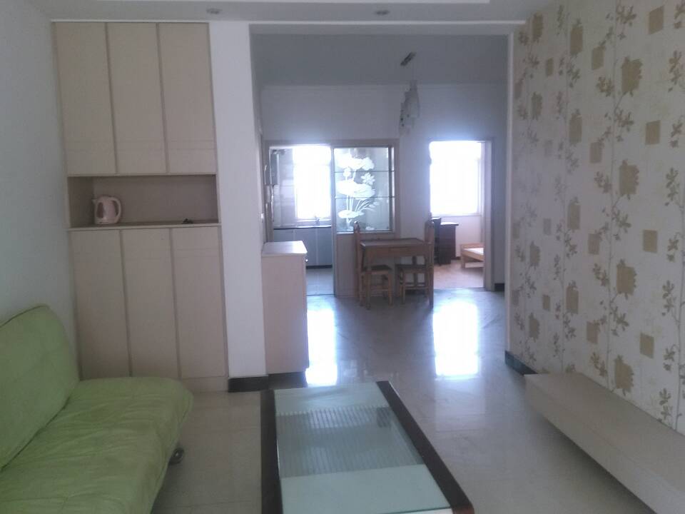 亏本出售！！天诚酒店附近忆美永乐楼二室二厅精装新房