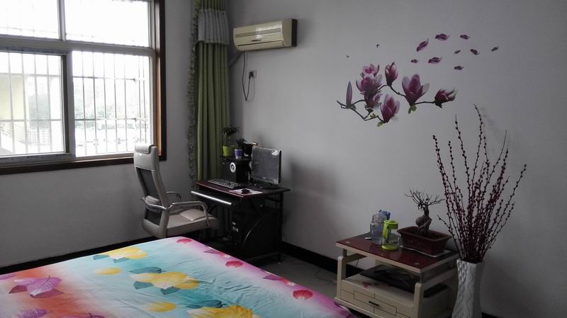 永远的市 ，一房搞定  高中——东桥桥头-东桥新居5楼！