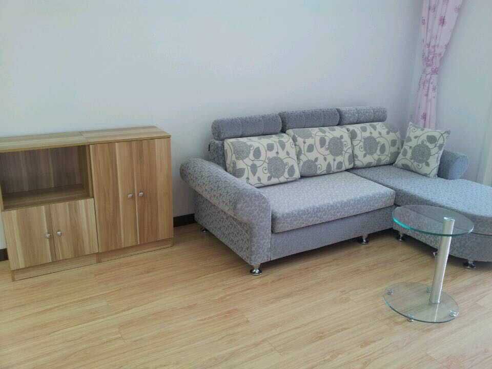 翰林公馆（一中对面）二室一厅 房精装出售