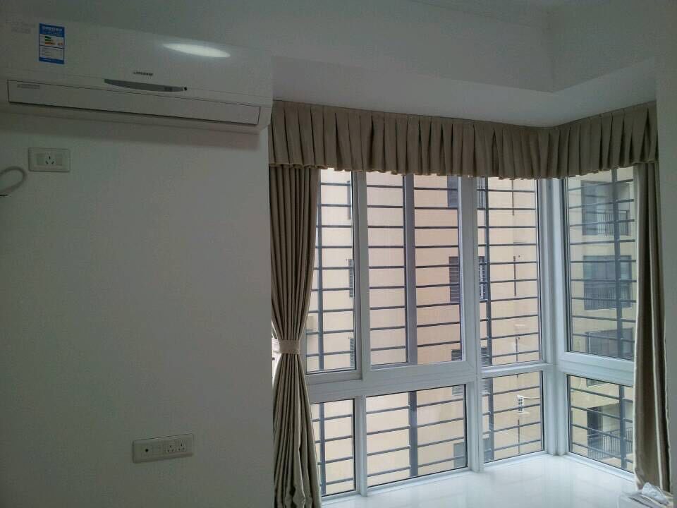 翰林公馆（一中对面）二室一厅 房精装出售