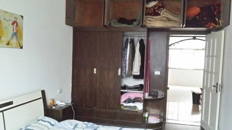 西桥菜场对面德美花园