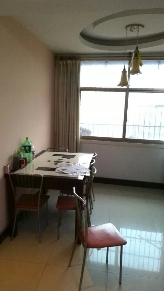 商城北门对面小区急售