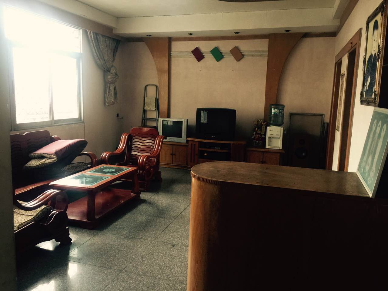 仙桃市交通警察大队宿舍3室2厅房屋出售