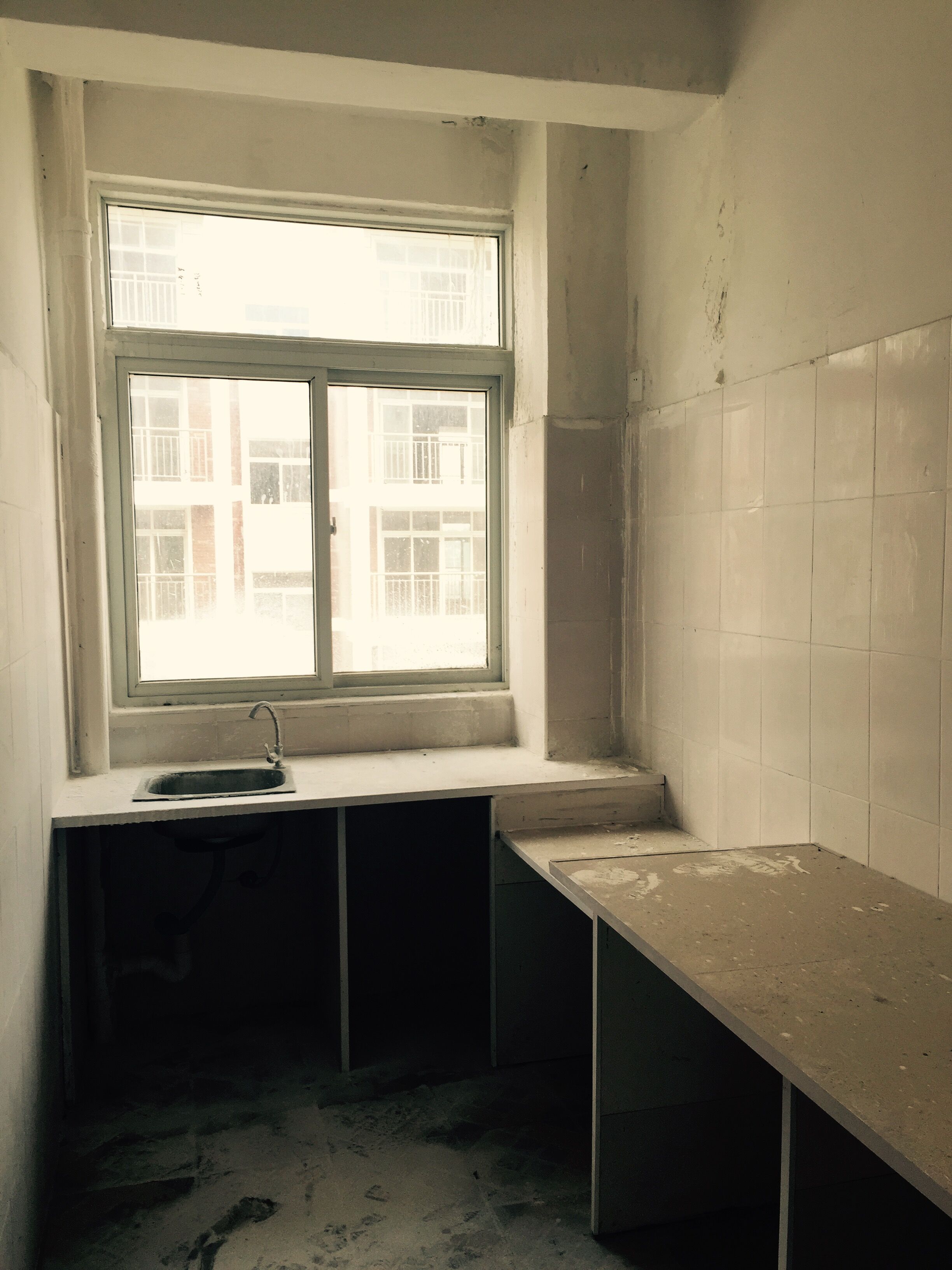 仙桃市和平社区3室2厅2卫120平米+20平地下室