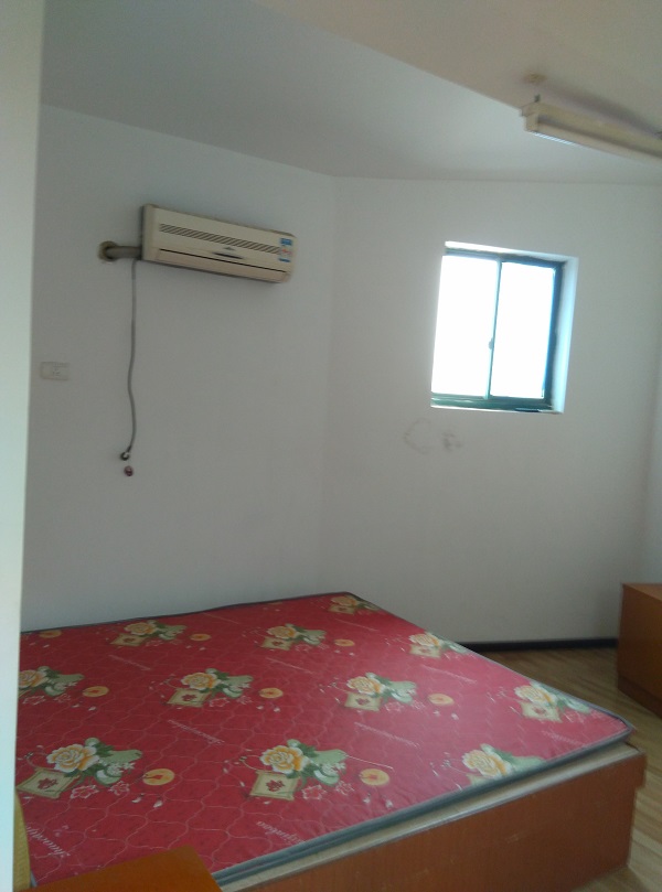 出售青青家园二期住房