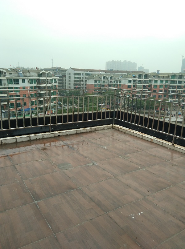 出售青青家园二期住房